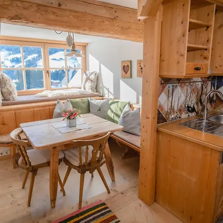 Gaestehaus Leirerhaeusl Alpbach