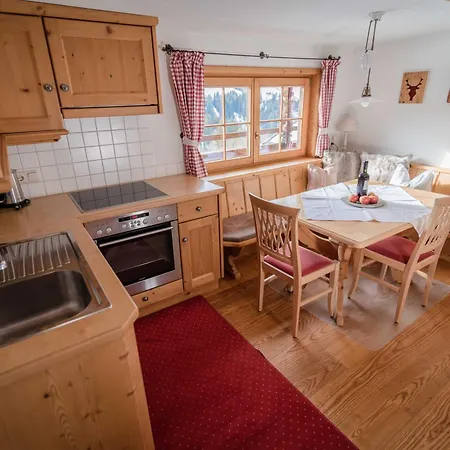 Gaestehaus Leirerhaeusl